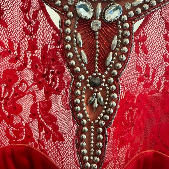 JOVANI Formal Dress Size 4 - Picture 4 of 7